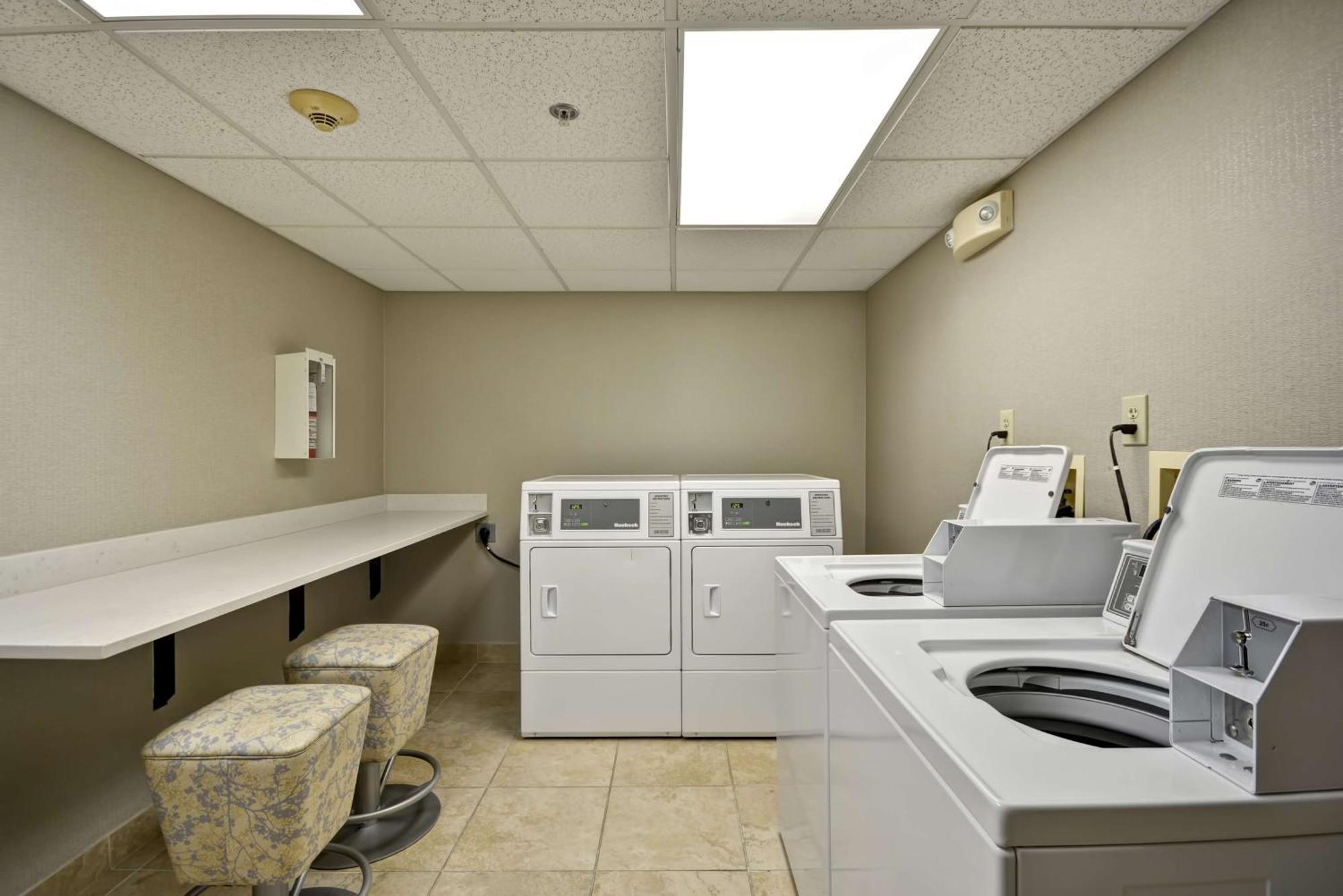 Homewood Suites Durham-Chapel Hill I-40 Exteriör bild